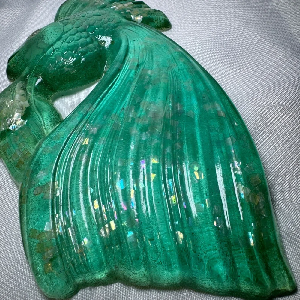 Vintage Green Resin Fish Wall Hanging Iridescent Confetti Nautical Decor 7in